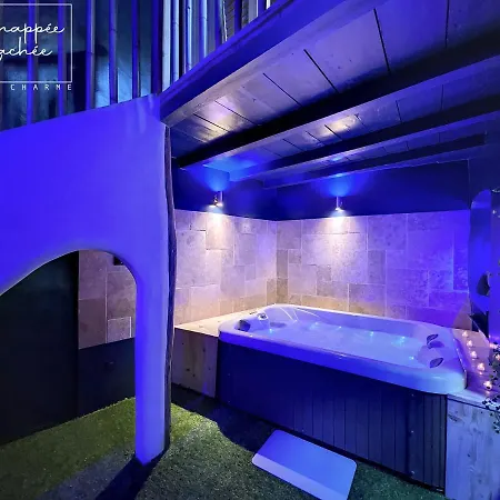 L' Echappee Cachee - De Charme 度假居 Saint-Étienne-de-Fontbellon